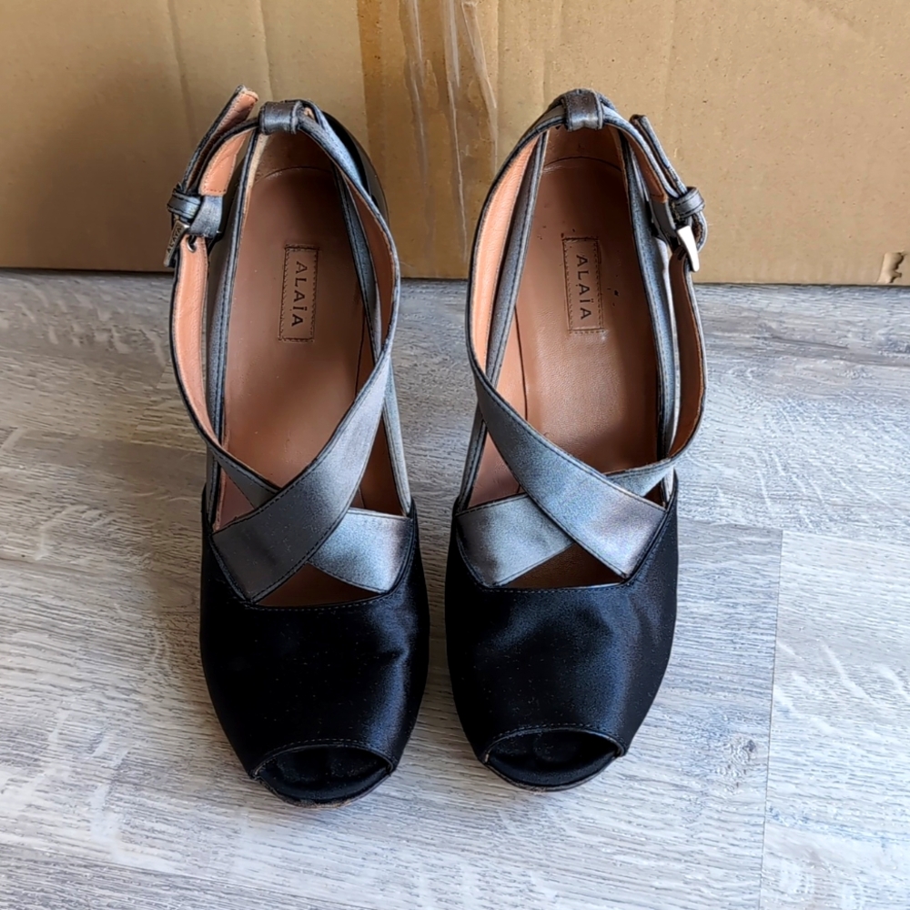 Alaia Paris Heels, 39, Black & Grey